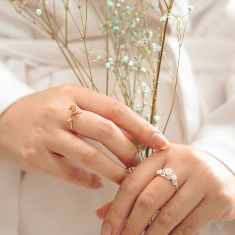 Semicolon ring sale gold