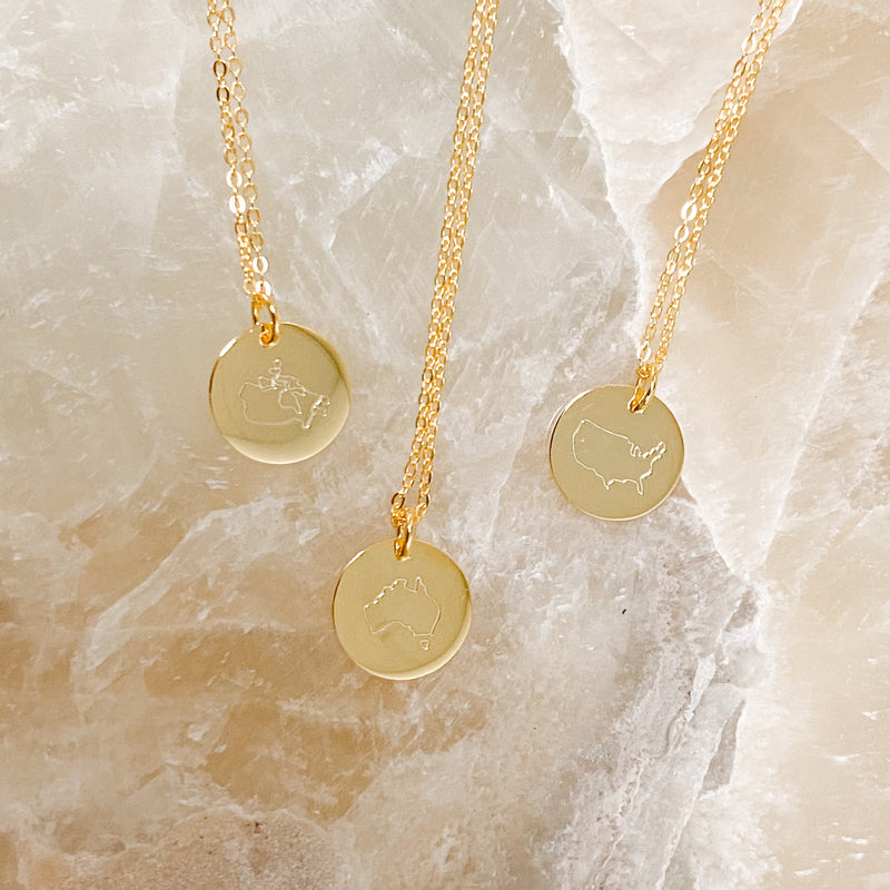 Country Disc Necklace - 18k Gold Filled